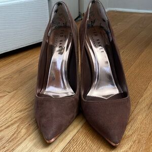 Ted Baker London Bubeli Pointy Toe Pump